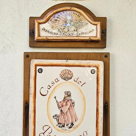 Appartamento Nel Borgo - Casa Del Pellegrino Sulla Via Francigena Aulla Exteriör bild