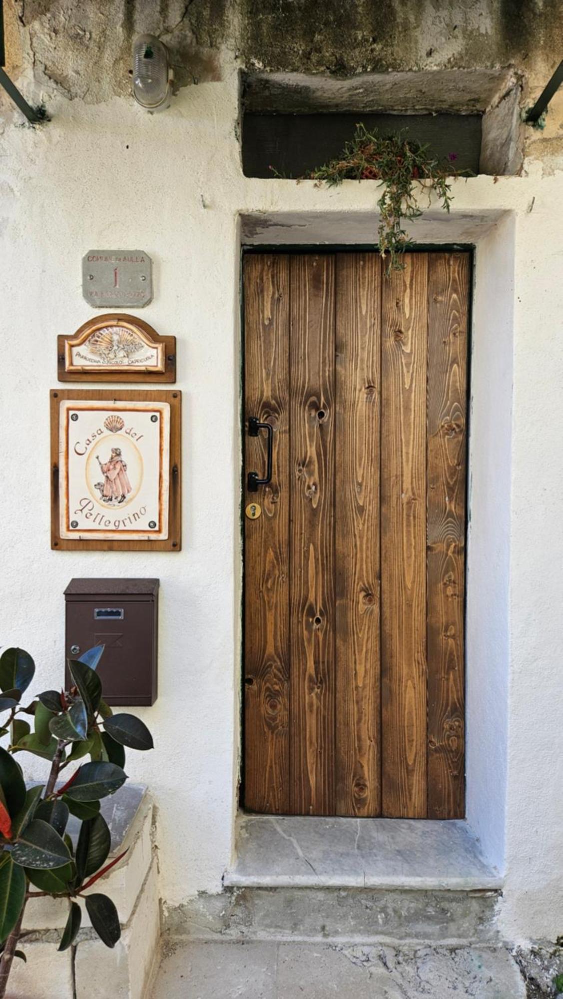 Appartamento Nel Borgo - Casa Del Pellegrino Sulla Via Francigena Aulla Exteriör bild
